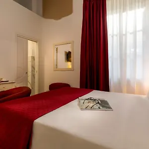 Residenza Conte Di Cavour & Rooftop Pensión Florencia